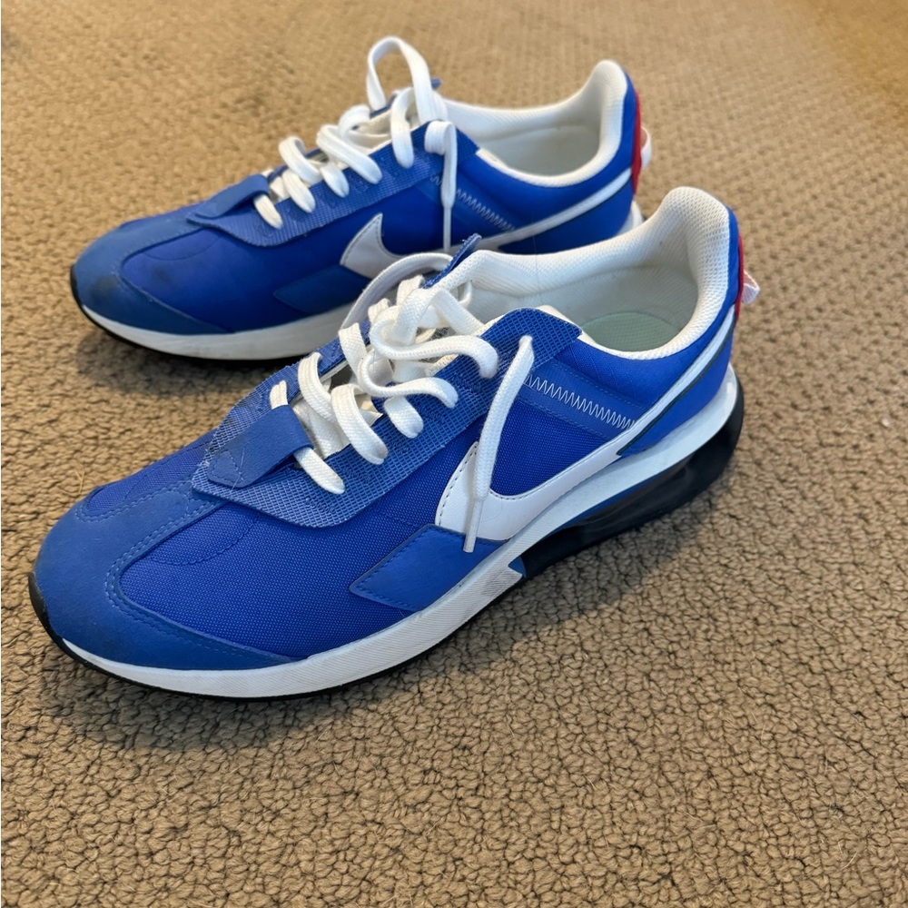 Nike mens Air Max Pre-Day Running size 10